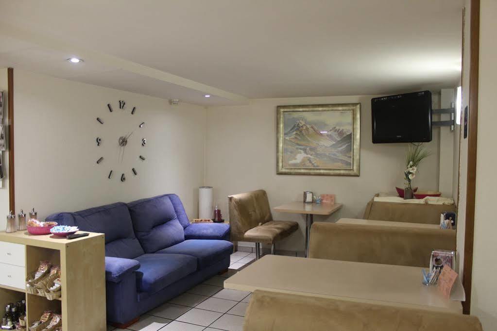 Hotel Pitiusa Andorra la Vella Bagian luar foto