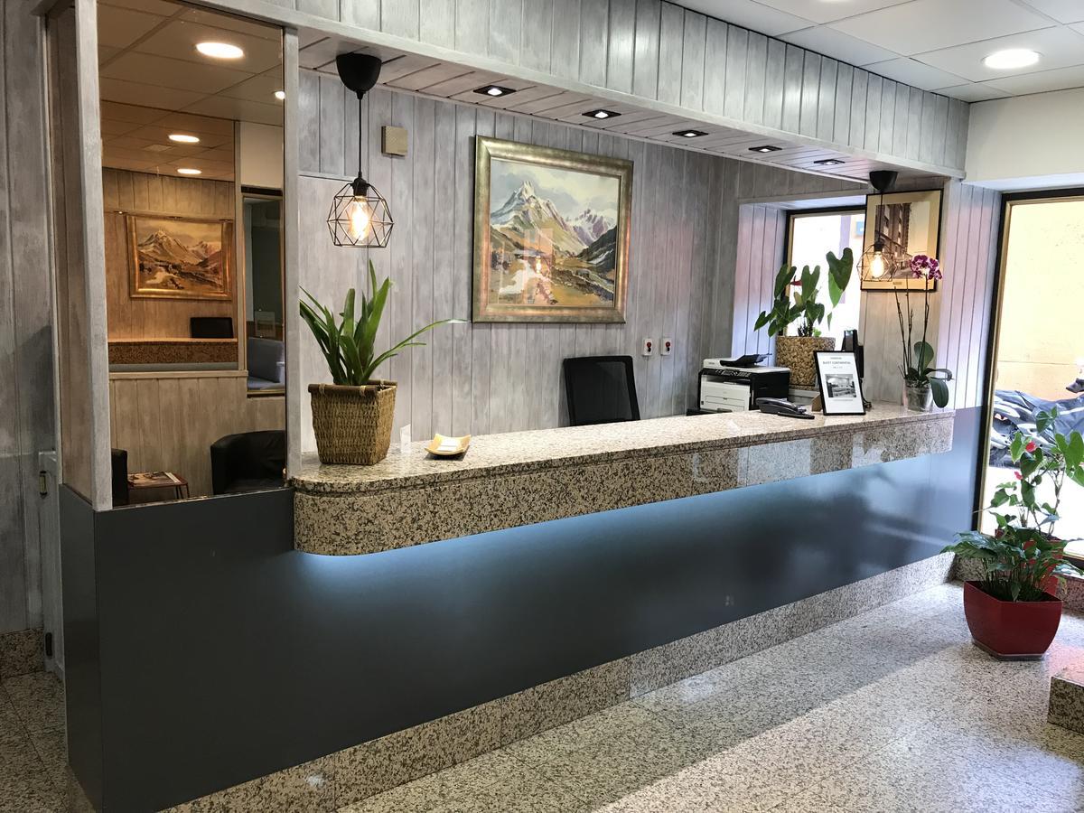 Hotel Pitiusa Andorra la Vella Bagian luar foto